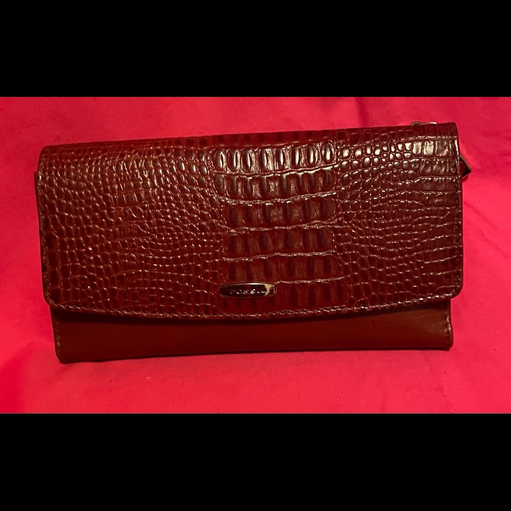 Fossil Wallet 7” X 4” Cognac Color - image 2